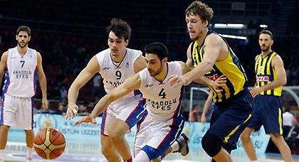 «Υπόκλιση» σε Ίβκοβιτς και «Πέρπε»!