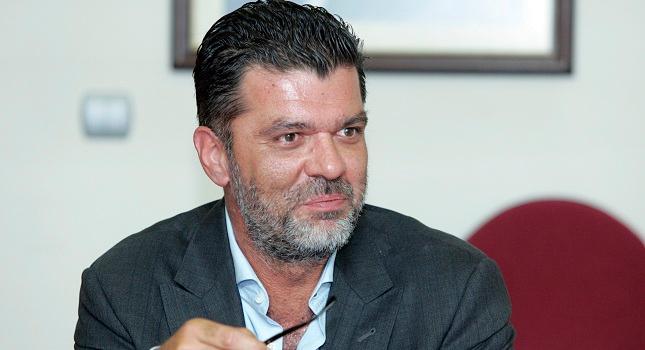 Ποιος λέει ψέματα;