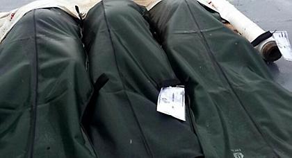 AirAsia: Με σωσίβια ανασύρονται οι πρώτοι νεκροί από τη θάλασσα