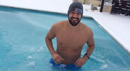 Ο Λάζαρος «σπάει» τον πάγο (pic)