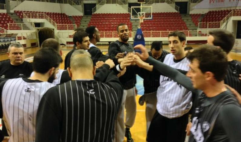 Ποδαρικό στο «Παλατάκι»