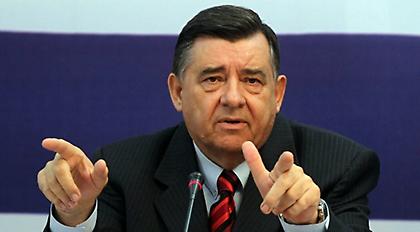 Καρατζαφέρης: «Aν αποδειχτεί ότι πήρα μίζες, θα κρεμαστώ»