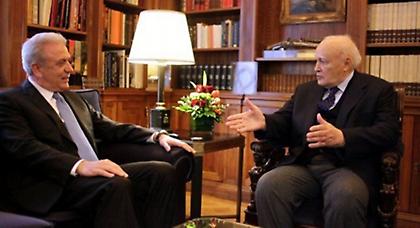 Στο Προεδρικό Μέγαρο ο Δημήτρης Αβραμόπουλος