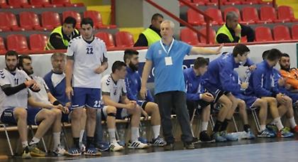 «Να τους χτυπήσουμε στα ίσια»