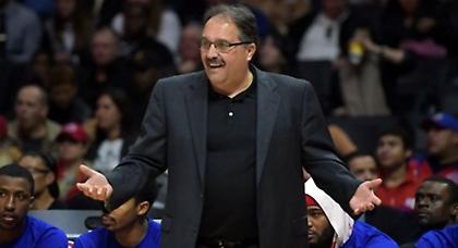 «Φτιάχνουμε απλά ένα γα....νο τείχος»!