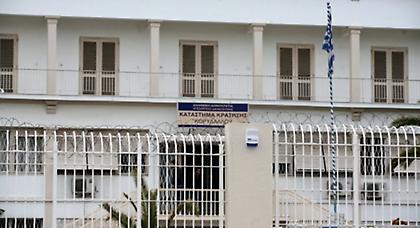 Απειλές κατά δημοσιογράφων από τους Πυρήνες της Φωτιάς