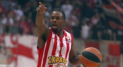 Λαφαγέτ: «Να γεμίσει το ΣΕΦ»