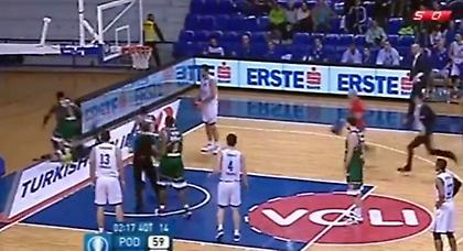 Ρόουλαντ: «Δεν απολογούμαι για την ενέργειά μου» (video)