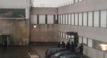 Τρομο-χάος στο Παρίσι: Ομηρία-θρίλερ σε εταιρεία από τους δράστες του Charlie Hebdo!