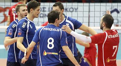 Συνεχίζει... ξέφρενα ο Ολυμπιακός