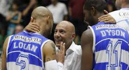 Δύσκολη νίκη για Σάσαρι