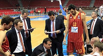 Με «όργια» Έρτσεγκ η Γαλατά!