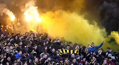 Επεισόδιο με οπαδό της ΑΕΚ σε ομιλία του Τσίπρα (video)