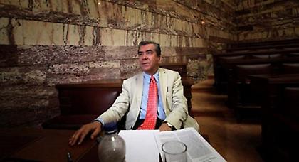 Επαναπρόσληψη απολυμένων υπόσχεται ο ΣΥΡΙΖΑ