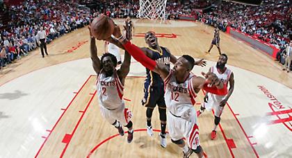 Ραβερσέ από… τη μέση του γηπέδου! (video)