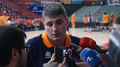 Τέλος από Βαλένθια ο Περάσοβιτς