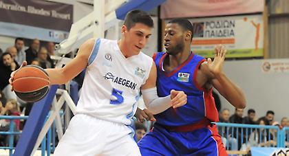 Για τον αρχηγό τους!