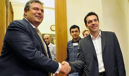 Στις 16:00 ορκίζεται πρωθυπουργός ο Τσίπρας