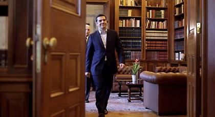 Μπαράζ διεθνών επαφών με το... καλημέρα για τον Τσίπρα