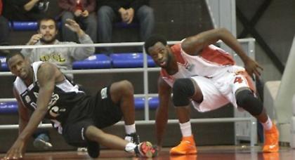 Τέλος ο Ρεμεκούν, συμφωνία με Αμπότ