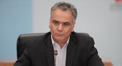 Σκουρλέτης: «Επαναφορά κατώτατου μισθού στα 752 ευρώ»