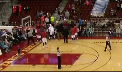 Πρώην «ερυθρόλευκος» σε καυγά εν ώρα αγώνα