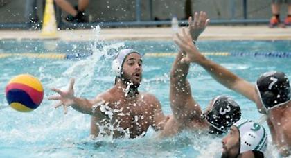 Τα βλέμματα στο Ιλίσιο Κολυμβητήριο