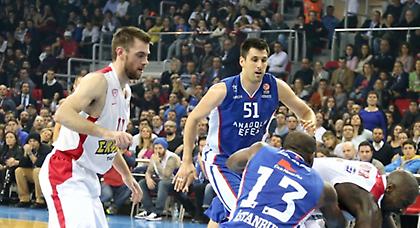 Μάντζαρης: «Δεν είμαστε αυτοί που θα έπρεπε»