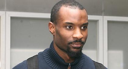 «Εντατικά» στον Λαουάλ