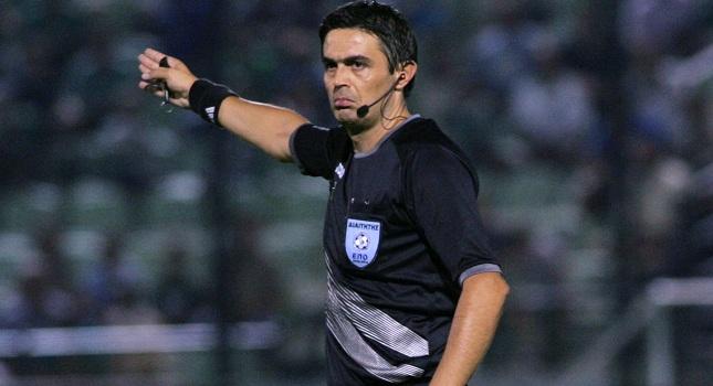 Ο Μήτσιος στο Ολυμπιακός-Ατρόμητος