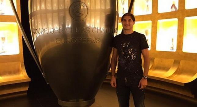 Στη Μίλαν και επίσημα  ο Παλέτα