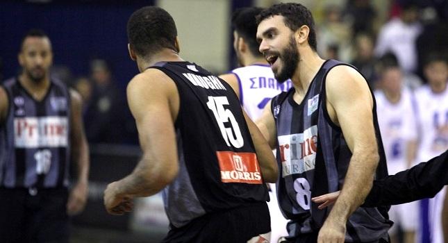 Εγχειρίστηκε ο Κακαρούδης