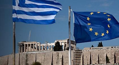 Reuters: Ψυχρή υποδοχή της πρότασης Βαρουφάκη για το χρέος από την Ευρωζώνη