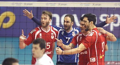 Στους «8» ο Ολυμπιακός