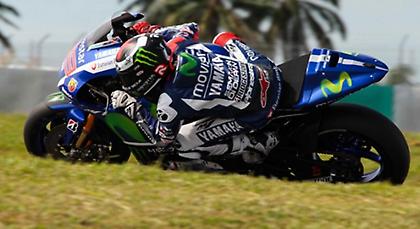 Πρωτιά για Λορένθο και Yamaha