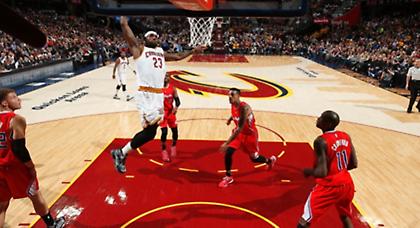 Από το Κλίβελαντ με αγάπη