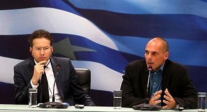 Βαρουφάκης στο Eurogroup: Τι προβλέπει η πρόταση-γέφυρα με «70% μνημόνιο»