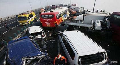 Γιγάντια καραμπόλα στη Σεούλ