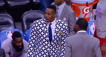 Ο Χάουαρντ στο κλίμα των Αποκριών (pics)