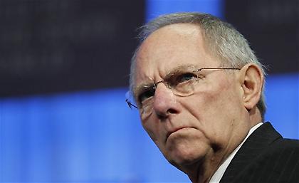 Σόιμπλε: «Το πρόγραμμα θα εκτελείται από την Τρόικα, που δεν μπορούμε να την λέμε Τρόικα»