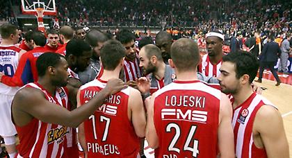 Σπάει τον πάγο