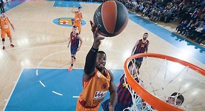 Τρίποντη νίκη