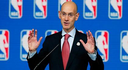 Αλλαγές στο πρόγραμμα του ΝΒΑ υποσχέθηκε ο Σίλβερ