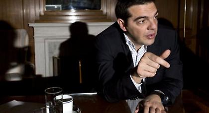 Τσίπρας για Σόιμπλε: «Χάνει το χρόνο του όποιος ζητά παράταση του Μνημονίου»