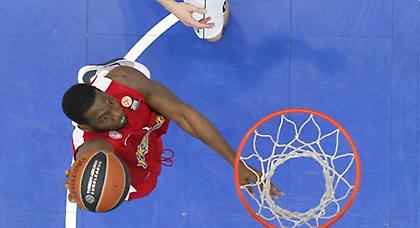 Ντάνστον: «Μοιάζει με ευρωπαϊκό το ματς με την ΑΕΚ»