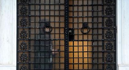 Κυβέρνηση: Αίτημα 6μηνης επέκτασης της δανειακής σύμβασης - Όχι παράταση του μνημονίου