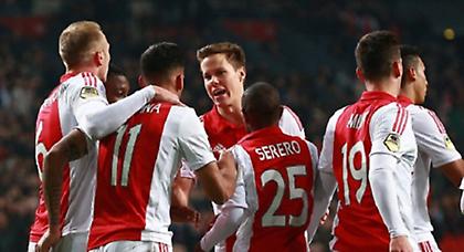 Άγιαξ και Βόλφσμπουργκ τα στηρίγματα