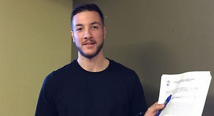 Υπέγραψε στους Νάγκετς ο Λοβέρν