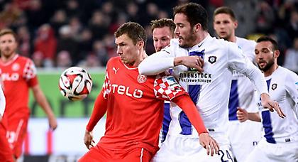 Κρίσιμοι «άσοι» για Άουε και Γουίγκαν