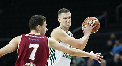 Πρόκριση δια περιπάτου η Ζαλγκίρις